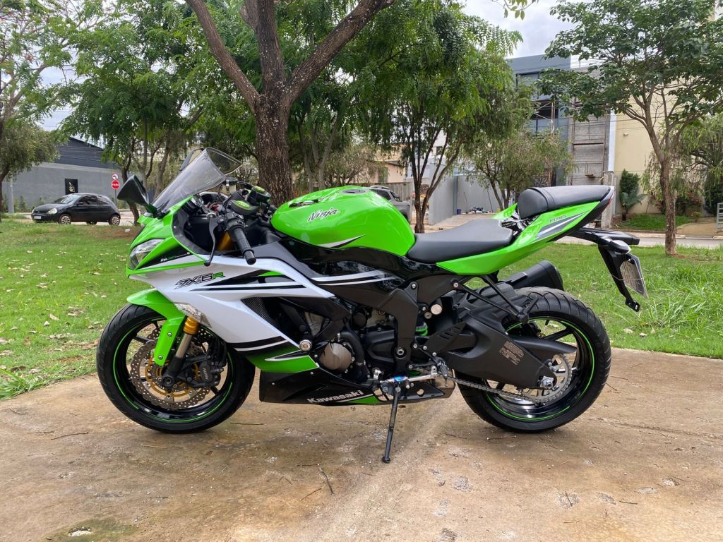 Kawasaki ZX 6R 2014/2015 - Chibiu Motos - Motos Nacionais e Importadas, Oficina Especializada, Loja de PeÃ§as, AcessÃ³rios e Boutique - Patos de Minas/MG