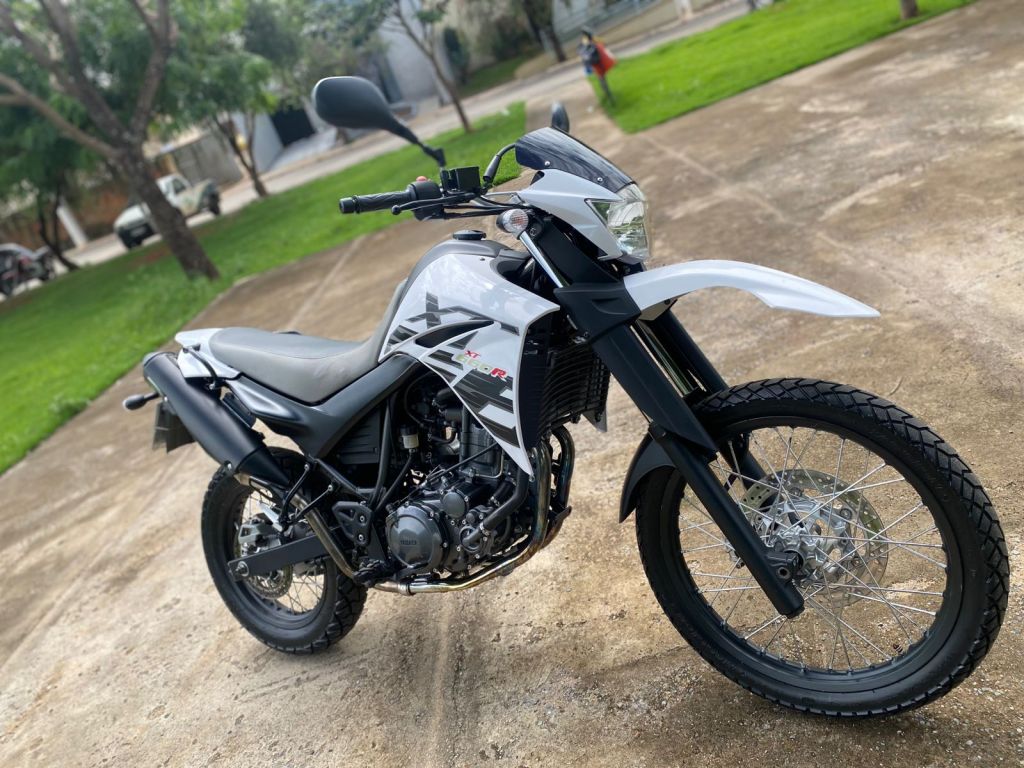 Yamaha XT 660R 2015/2016 - Chibiu Motos - Motos Nacionais e Importadas, Oficina Especializada, Loja de PeÃ§as, AcessÃ³rios e Boutique - Patos de Minas/MG