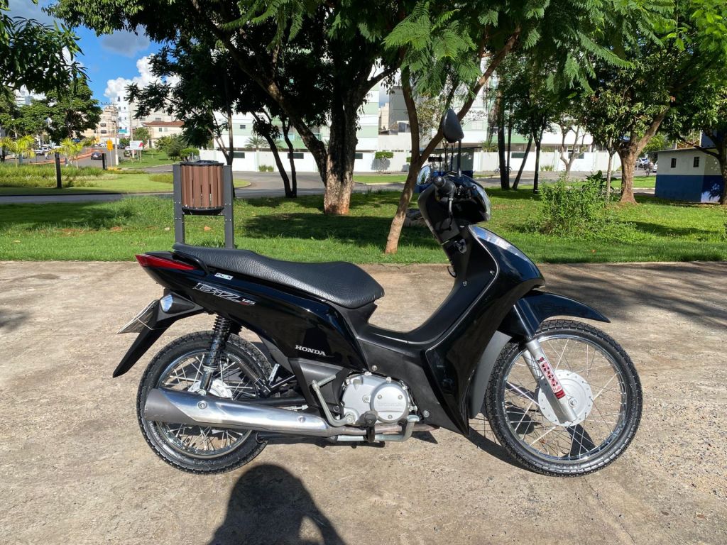 Honda Biz 125 2013/2013 - Chibiu Motos - Motos Nacionais e Importadas, Oficina Especializada, Loja de PeÃ§as, AcessÃ³rios e Boutique - Patos de Minas/MG