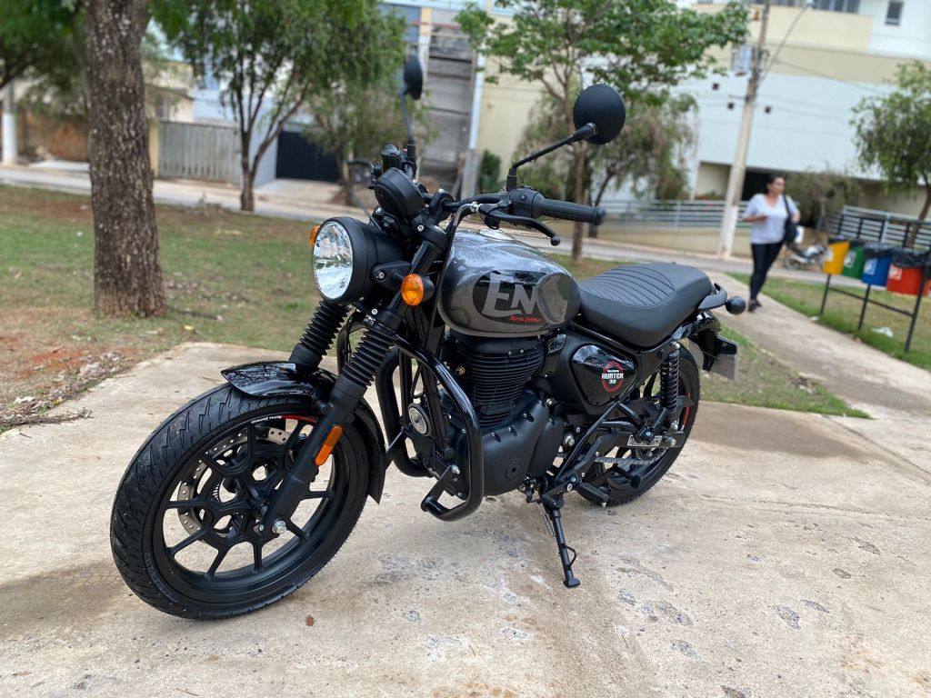 ROYAL ENFIELD  HUNTER 350 2023/2024 - Chibiu Motos - Motos Nacionais e Importadas, Oficina Especializada, Loja de PeÃ§as, AcessÃ³rios e Boutique - Patos de Minas/MG