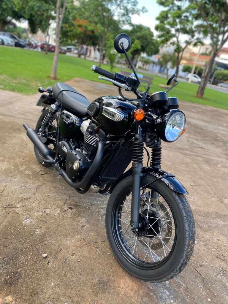 Triumph BONNEVILLE T 100  2018/2019 - Chibiu Motos - Motos Nacionais e Importadas, Oficina Especializada, Loja de PeÃ§as, AcessÃ³rios e Boutique - Patos de Minas/MG