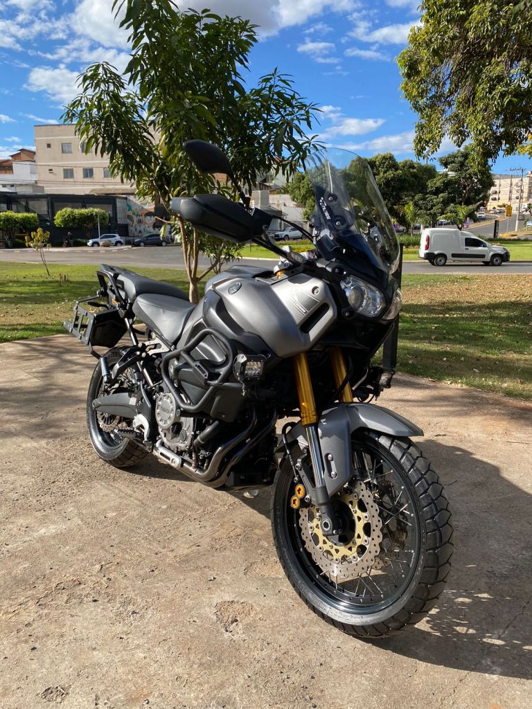 Yamaha Super Tenere 2014/2015 - Chibiu Motos - Motos Nacionais e Importadas, Oficina Especializada, Loja de PeÃ§as, AcessÃ³rios e Boutique - Patos de Minas/MG