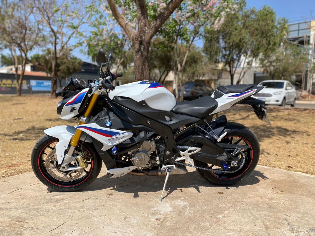 BMW S 1000 R 2018/2018 - Chibiu Motos - Motos Nacionais e Importadas, Oficina Especializada, Loja de PeÃ§as, AcessÃ³rios e Boutique - Patos de Minas/MG