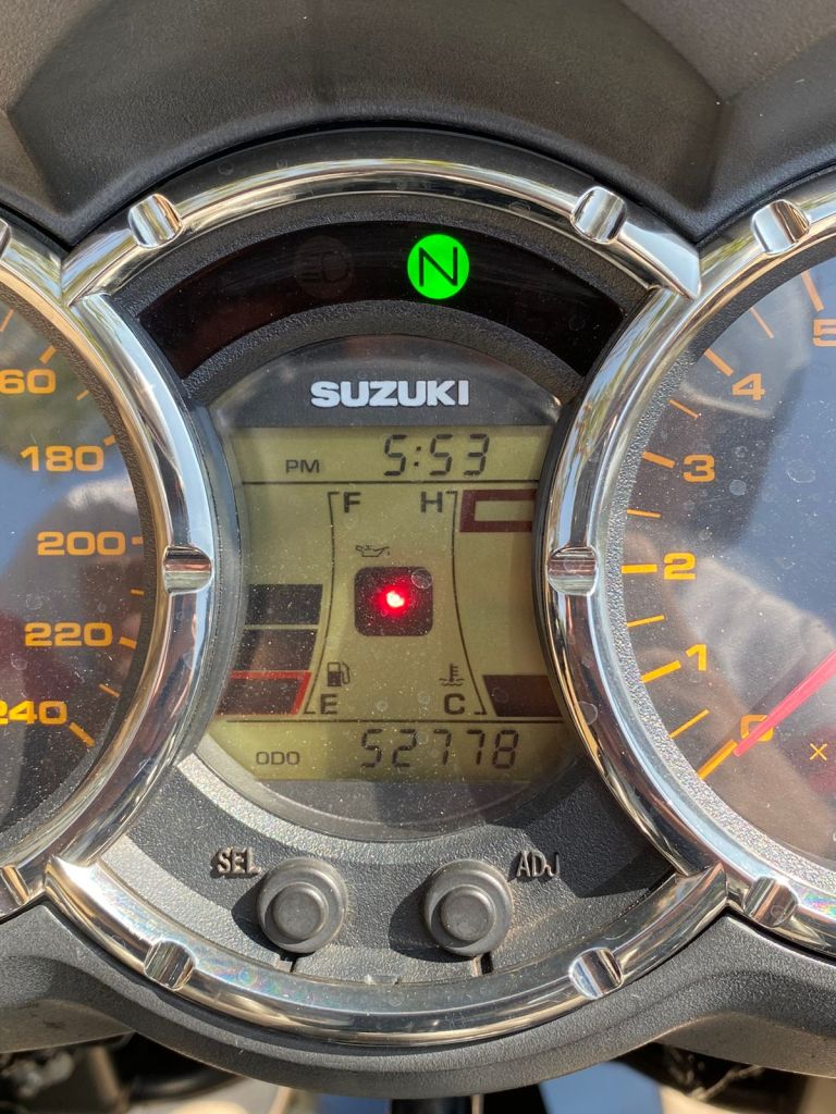 Suzuki V-Strom 1000 2008/2009 - Chibiu Motos - Motos Nacionais e Importadas, Oficina Especializada, Loja de PeÃ§as, AcessÃ³rios e Boutique - Patos de Minas/MG