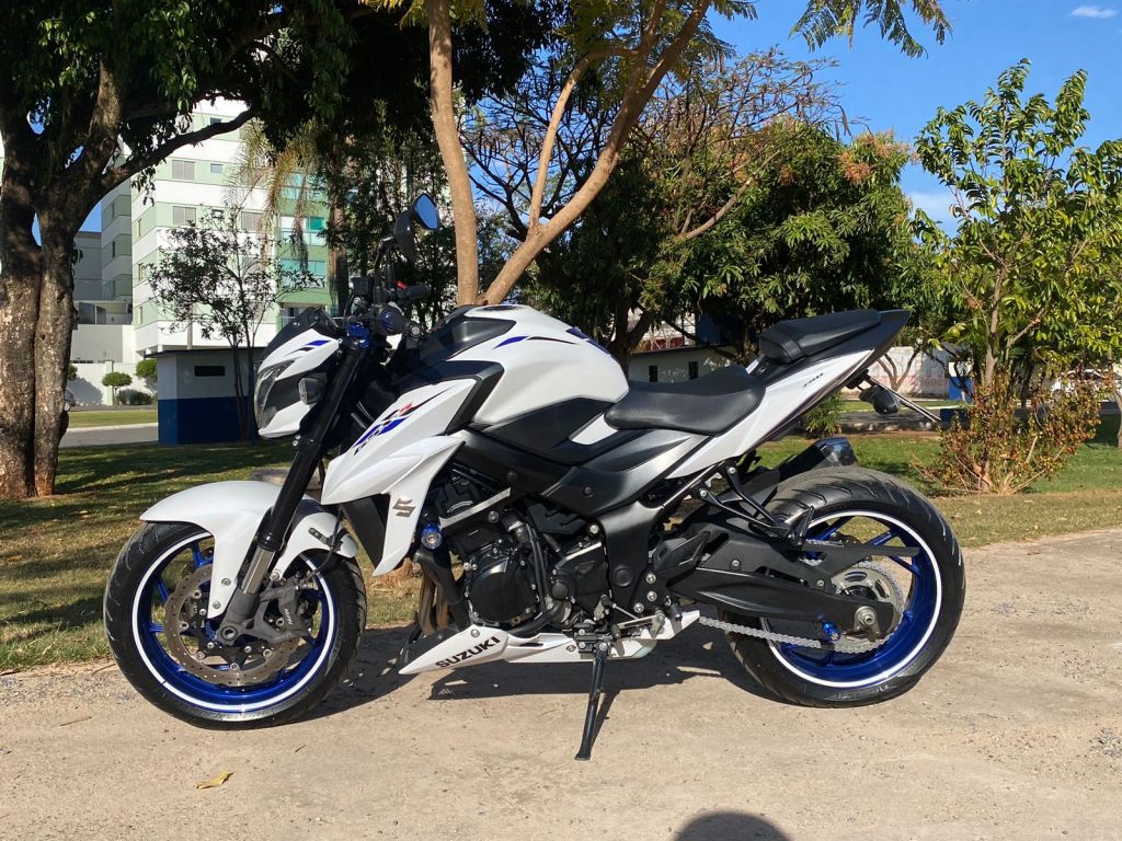 Suzuki GSX S750 A 2019/2020 - Chibiu Motos - Motos Nacionais e Importadas, Oficina Especializada, Loja de PeÃ§as, AcessÃ³rios e Boutique - Patos de Minas/MG