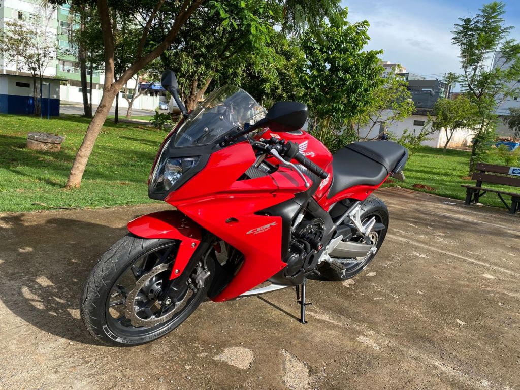 Honda CBR 650 F 2015/2015 - Chibiu Motos - Motos Nacionais e Importadas, Oficina Especializada, Loja de PeÃ§as, AcessÃ³rios e Boutique - Patos de Minas/MG