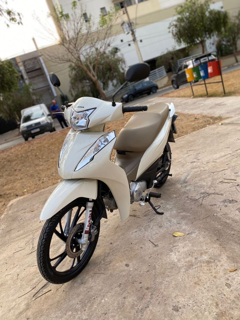 Honda Biz 125 2024/2024 - Chibiu Motos - Motos Nacionais e Importadas, Oficina Especializada, Loja de PeÃ§as, AcessÃ³rios e Boutique - Patos de Minas/MG