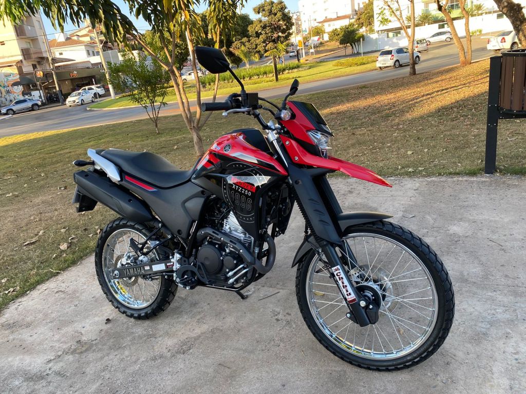 Yamaha Lander 250 2023/2023 - Chibiu Motos - Motos Nacionais e Importadas, Oficina Especializada, Loja de PeÃ§as, AcessÃ³rios e Boutique - Patos de Minas/MG