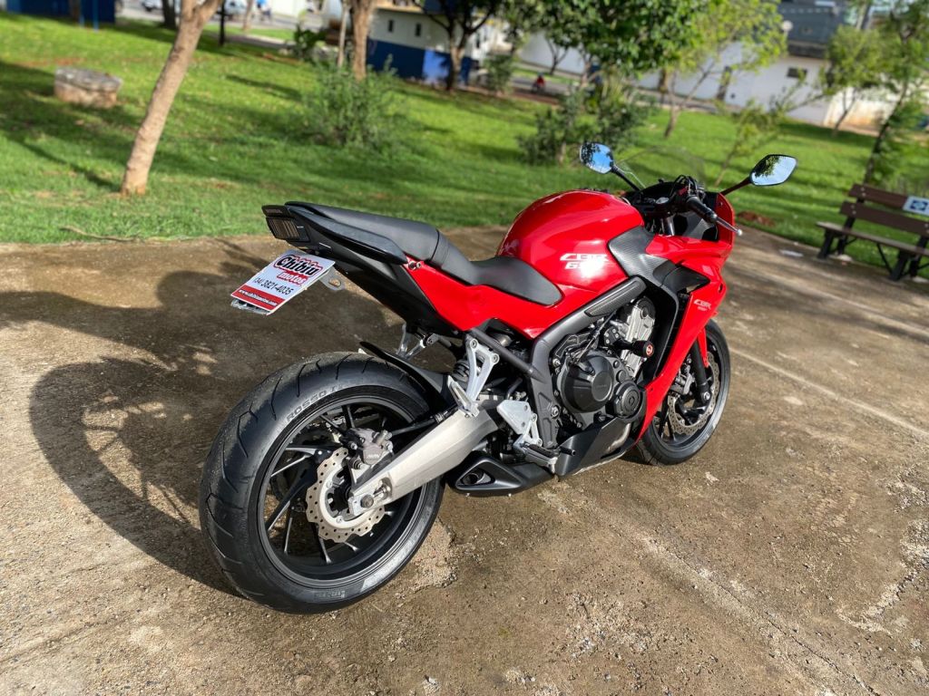 Honda CBR 650 F 2015/2015 - Chibiu Motos - Motos Nacionais e Importadas, Oficina Especializada, Loja de PeÃ§as, AcessÃ³rios e Boutique - Patos de Minas/MG