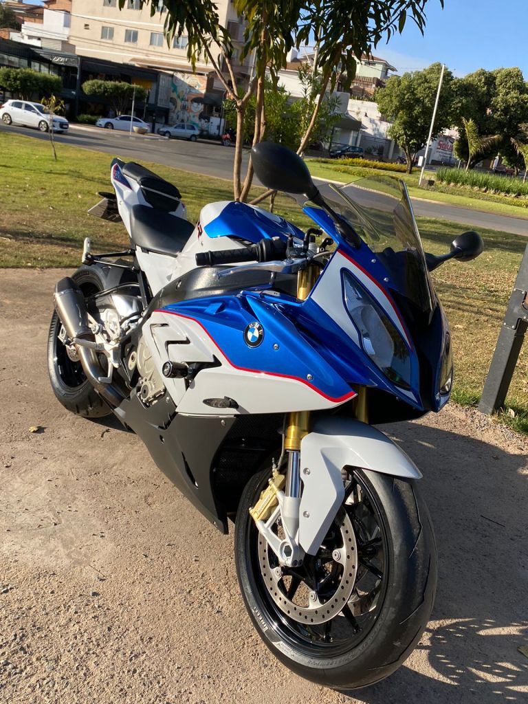 BMW S 1000 RR 2015/2016 - Chibiu Motos - Motos Nacionais e Importadas, Oficina Especializada, Loja de PeÃ§as, AcessÃ³rios e Boutique - Patos de Minas/MG