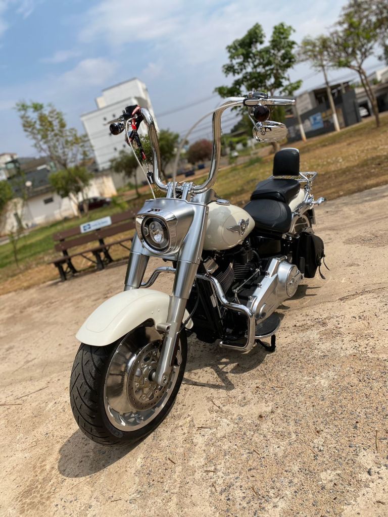 Harley-Davidson FAT BOY 107 2018/2018 - Chibiu Motos - Motos Nacionais e Importadas, Oficina Especializada, Loja de PeÃ§as, AcessÃ³rios e Boutique - Patos de Minas/MG