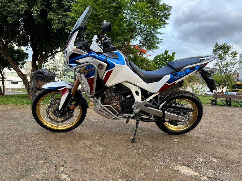 Honda AFRICA TWIN  2021/2021 - Chibiu Motos - Motos Nacionais e Importadas, Oficina Especializada, Loja de PeÃ§as, AcessÃ³rios e Boutique - Patos de Minas/MG