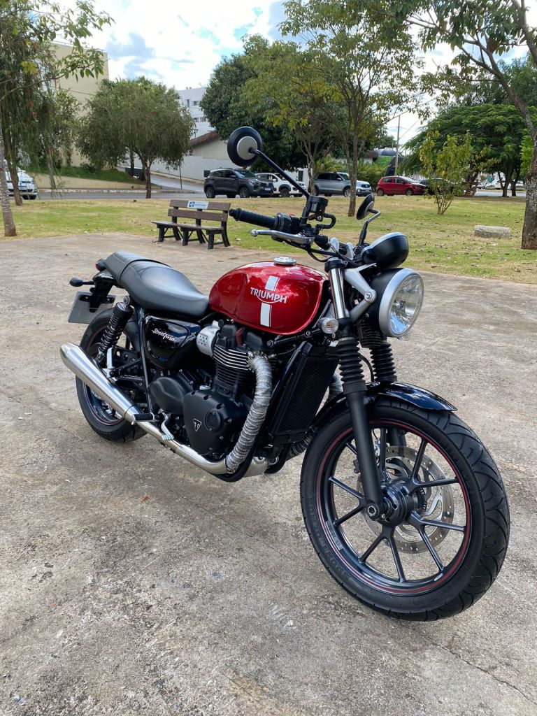 Triumph STREET TWIN  2017/2017 - Chibiu Motos - Motos Nacionais e Importadas, Oficina Especializada, Loja de PeÃ§as, AcessÃ³rios e Boutique - Patos de Minas/MG