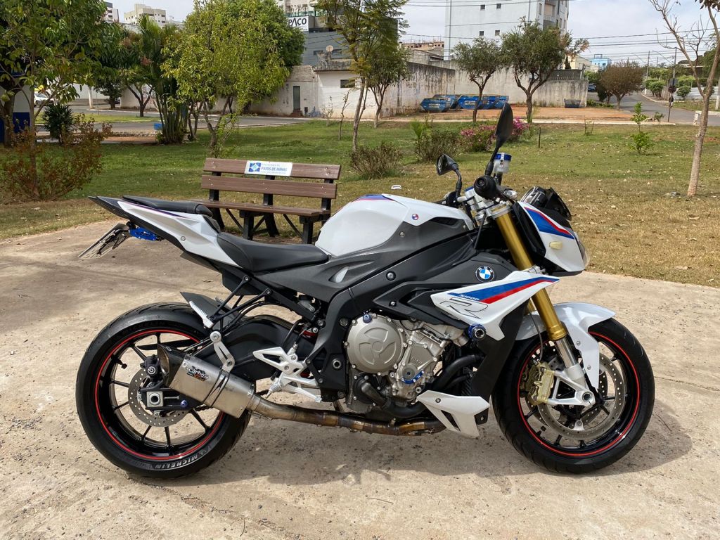 BMW S 1000 R 2018/2018 - Chibiu Motos - Motos Nacionais e Importadas, Oficina Especializada, Loja de PeÃ§as, AcessÃ³rios e Boutique - Patos de Minas/MG