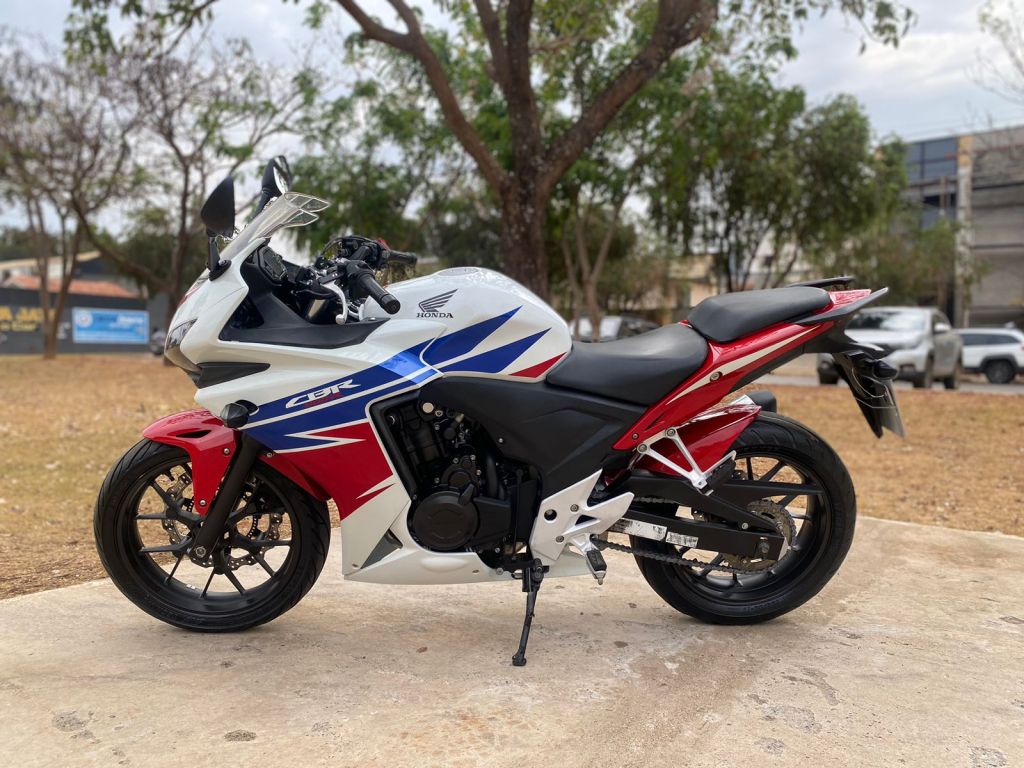 Honda CBR 500 R 2015/2015 - Chibiu Motos - Motos Nacionais e Importadas, Oficina Especializada, Loja de PeÃ§as, AcessÃ³rios e Boutique - Patos de Minas/MG