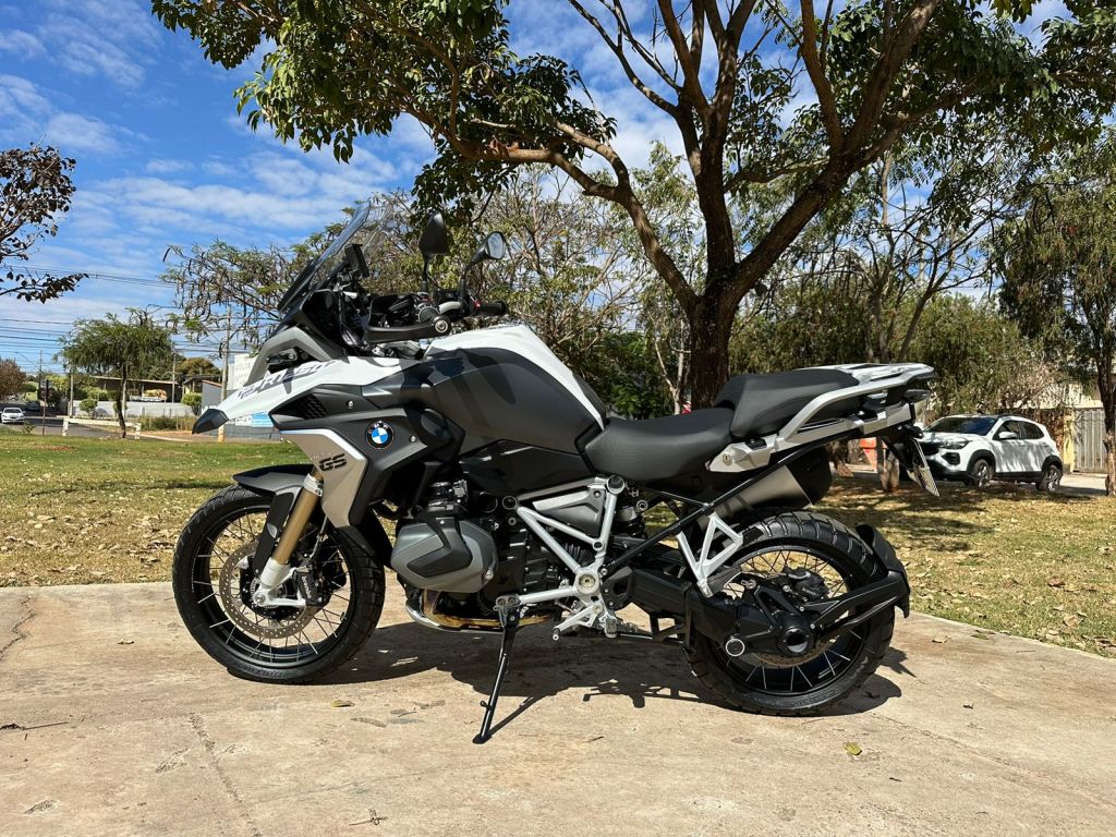 BMW R1250 GS PREMIUM  2023/2024 - Chibiu Motos - Motos Nacionais e Importadas, Oficina Especializada, Loja de PeÃ§as, AcessÃ³rios e Boutique - Patos de Minas/MG