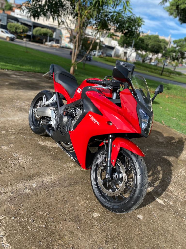 Honda CBR 650 F 2015/2015 - Chibiu Motos - Motos Nacionais e Importadas, Oficina Especializada, Loja de PeÃ§as, AcessÃ³rios e Boutique - Patos de Minas/MG