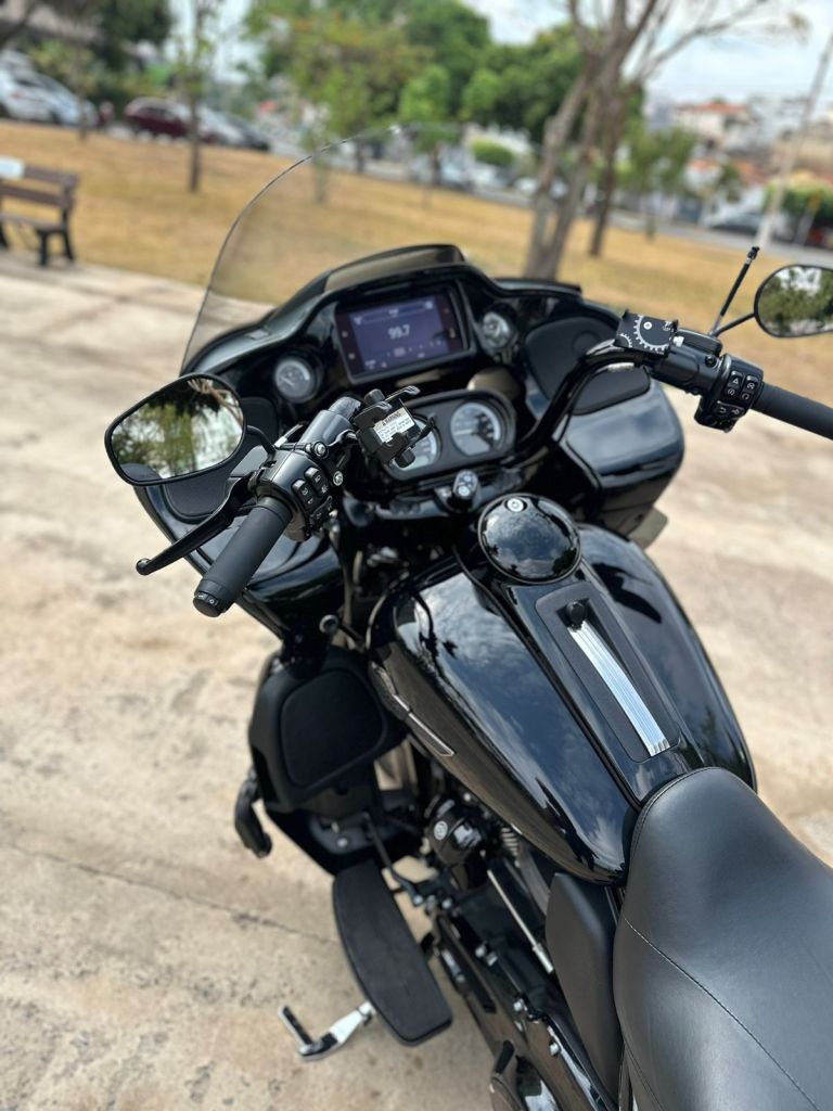 Harley-Davidson ROAD GLIDE 114 2023/2023 - Chibiu Motos - Motos Nacionais e Importadas, Oficina Especializada, Loja de PeÃ§as, AcessÃ³rios e Boutique - Patos de Minas/MG