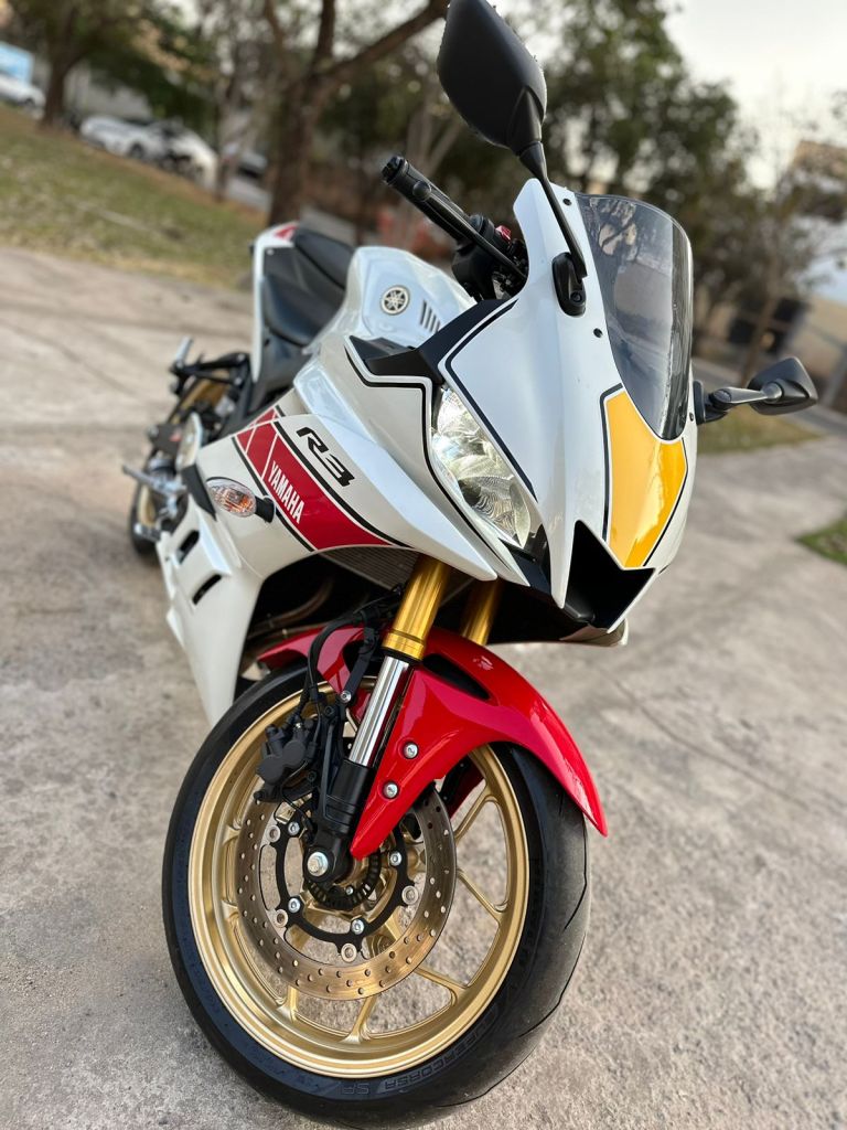 Yamaha R3 320cc 2022/2023 - Chibiu Motos - Motos Nacionais e Importadas, Oficina Especializada, Loja de PeÃ§as, AcessÃ³rios e Boutique - Patos de Minas/MG