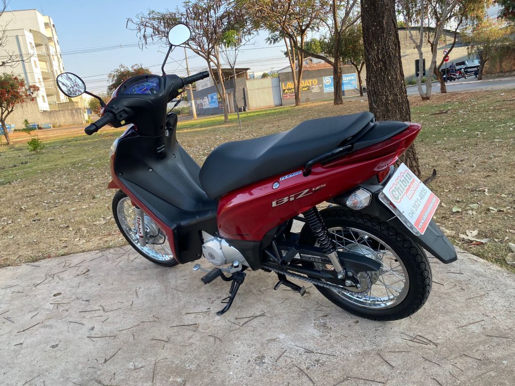 Honda Biz 125 2014/2014 - Chibiu Motos - Motos Nacionais e Importadas, Oficina Especializada, Loja de PeÃ§as, AcessÃ³rios e Boutique - Patos de Minas/MG