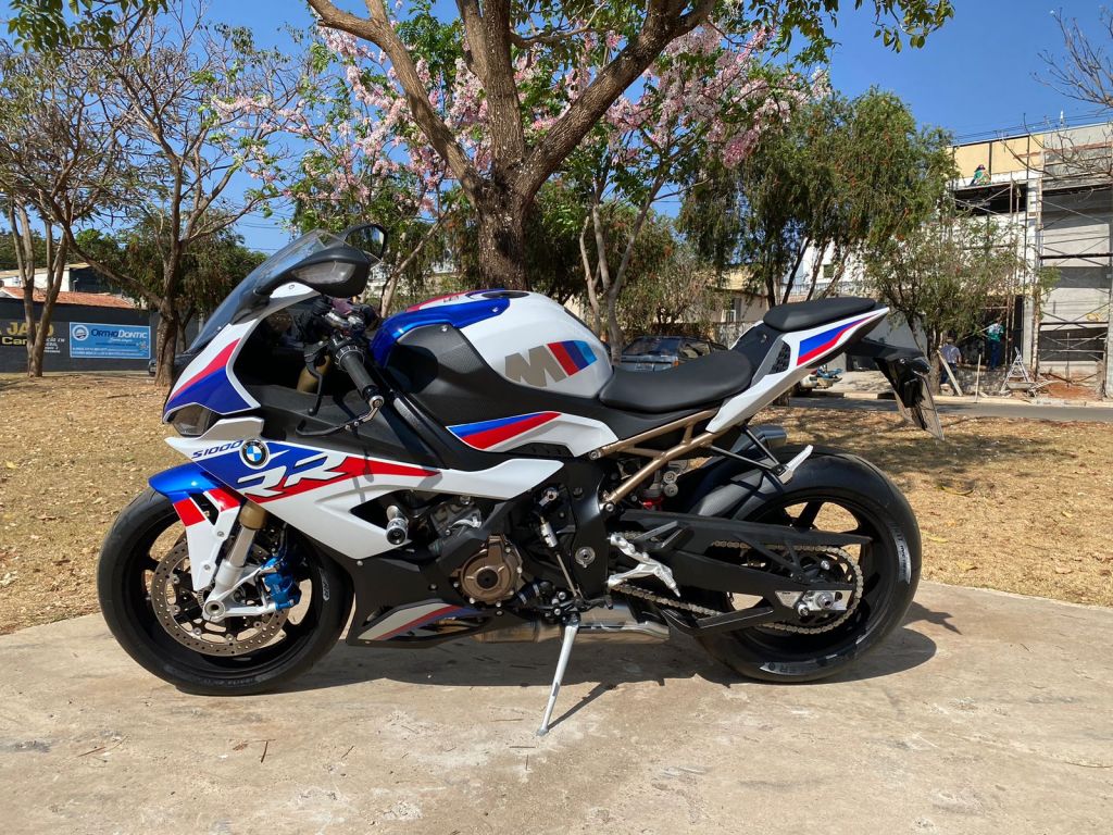 BMW S 1000 RR 2022/2022 - Chibiu Motos - Motos Nacionais e Importadas, Oficina Especializada, Loja de PeÃ§as, AcessÃ³rios e Boutique - Patos de Minas/MG