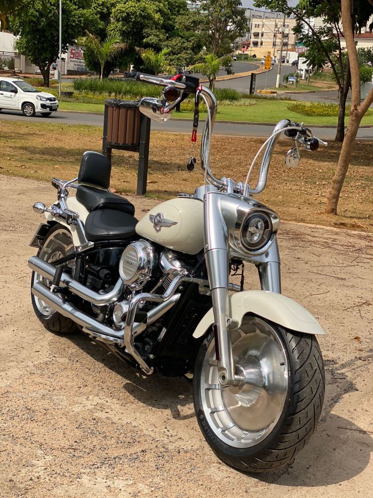 Harley-Davidson FAT BOY 107 2018/2018 - Chibiu Motos - Motos Nacionais e Importadas, Oficina Especializada, Loja de PeÃ§as, AcessÃ³rios e Boutique - Patos de Minas/MG