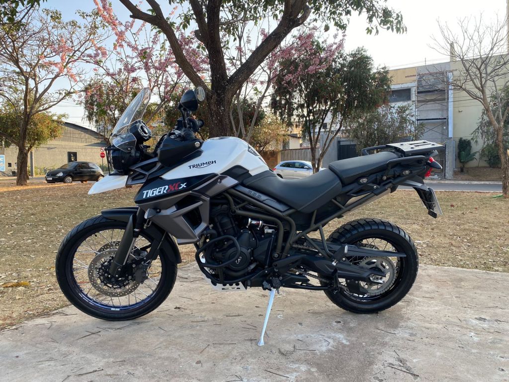 Triumph Tiger 800 XCX 2017/2018 - Chibiu Motos - Motos Nacionais e Importadas, Oficina Especializada, Loja de PeÃ§as, AcessÃ³rios e Boutique - Patos de Minas/MG