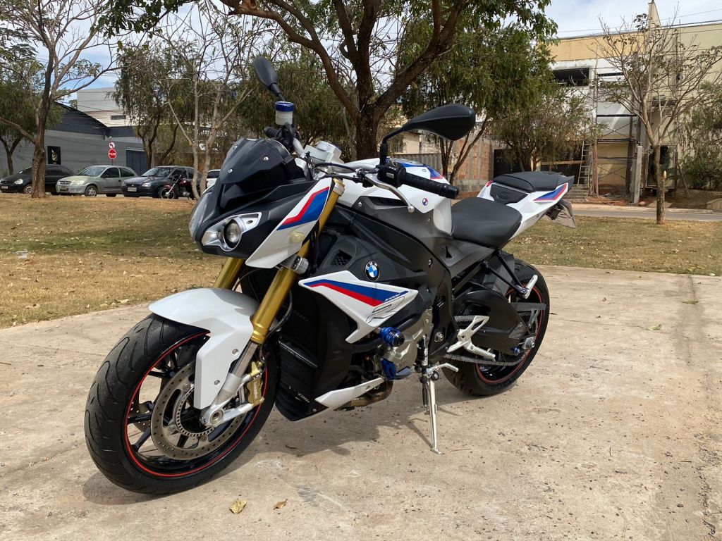 BMW S 1000 R 2018/2018 - Chibiu Motos - Motos Nacionais e Importadas, Oficina Especializada, Loja de PeÃ§as, AcessÃ³rios e Boutique - Patos de Minas/MG