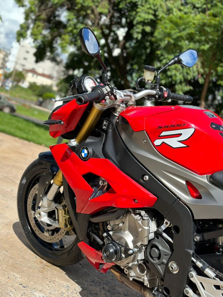 BMW S 1000 R 2015/2015 - Chibiu Motos - Motos Nacionais e Importadas, Oficina Especializada, Loja de PeÃ§as, AcessÃ³rios e Boutique - Patos de Minas/MG