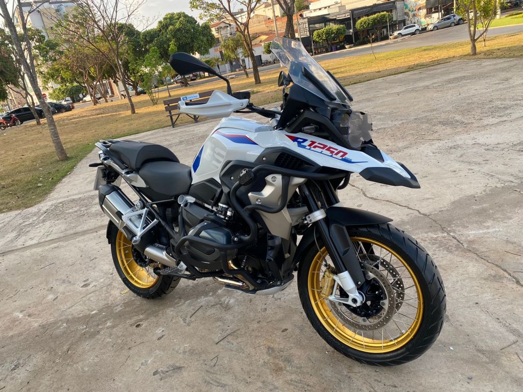 BMW R1250 GS PREMIUM  2021/2022 - Chibiu Motos - Motos Nacionais e Importadas, Oficina Especializada, Loja de PeÃ§as, AcessÃ³rios e Boutique - Patos de Minas/MG