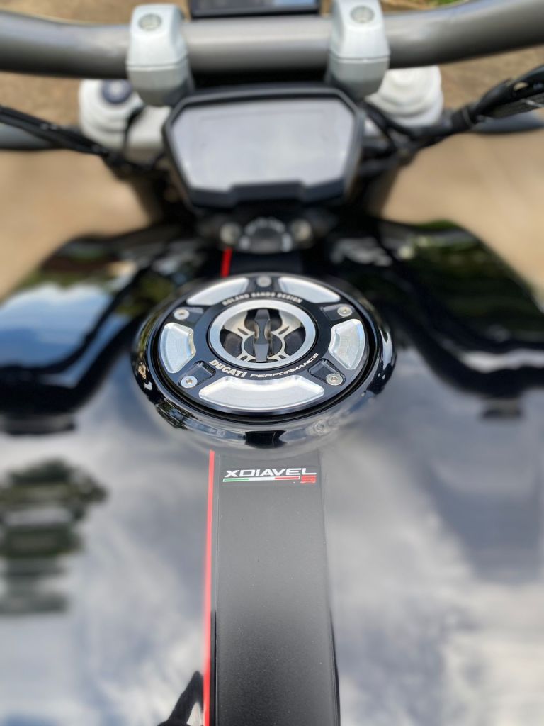 Ducati XDIAVEL 2016/2016 - Chibiu Motos - Motos Nacionais e Importadas, Oficina Especializada, Loja de PeÃ§as, AcessÃ³rios e Boutique - Patos de Minas/MG