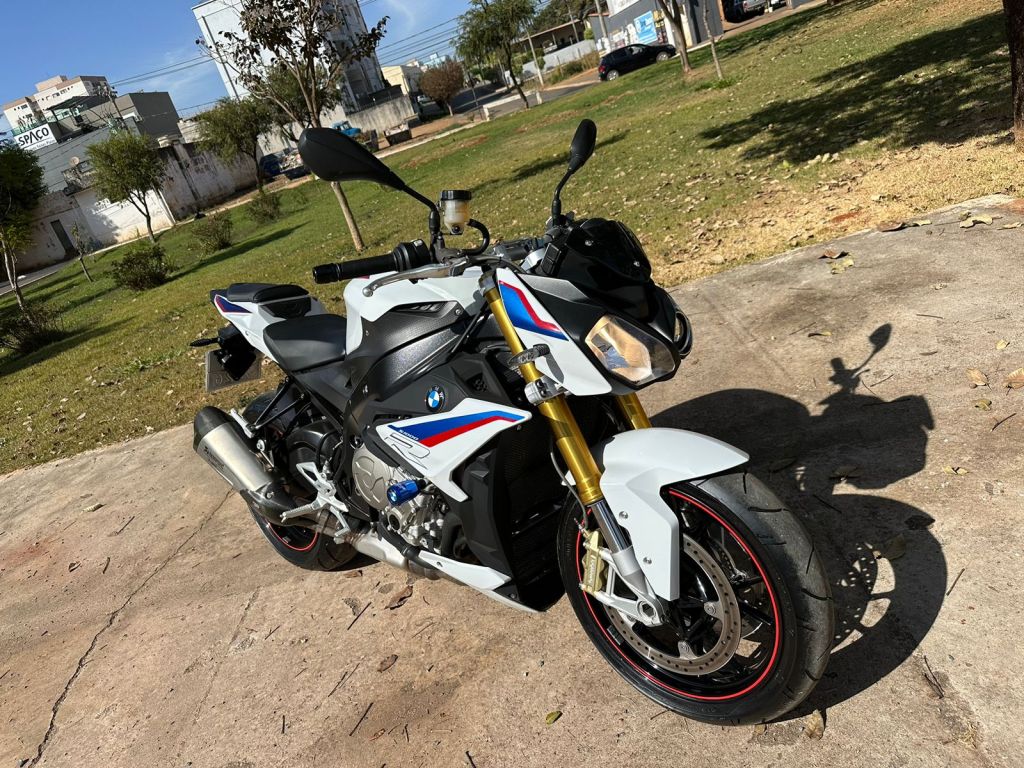 BMW S 1000 R 2018/2018 - Chibiu Motos - Motos Nacionais e Importadas, Oficina Especializada, Loja de PeÃ§as, AcessÃ³rios e Boutique - Patos de Minas/MG