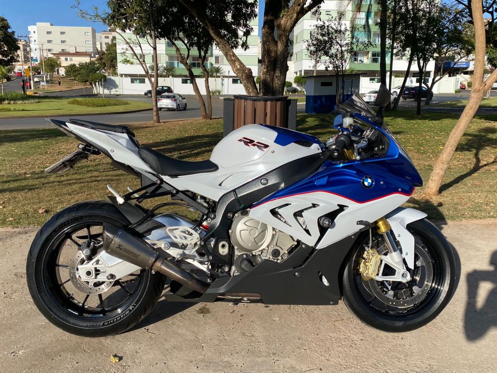 BMW S 1000 RR 2015/2016 - Chibiu Motos - Motos Nacionais e Importadas, Oficina Especializada, Loja de PeÃ§as, AcessÃ³rios e Boutique - Patos de Minas/MG