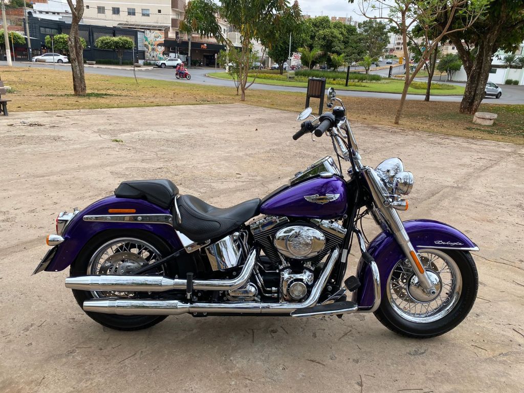 Harley-Davidson Softail Deluxe 1600 2013/2014 - Chibiu Motos - Motos Nacionais e Importadas, Oficina Especializada, Loja de PeÃ§as, AcessÃ³rios e Boutique - Patos de Minas/MG