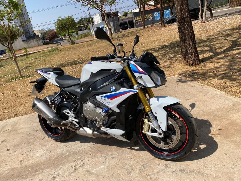 BMW S 1000 R 2018/2018 - Chibiu Motos - Motos Nacionais e Importadas, Oficina Especializada, Loja de PeÃ§as, AcessÃ³rios e Boutique - Patos de Minas/MG