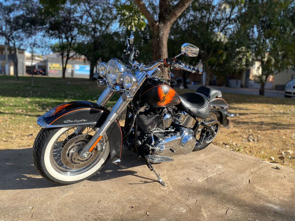 Harley-Davidson Softail Deluxe 1600 2009/2009 - Chibiu Motos - Motos Nacionais e Importadas, Oficina Especializada, Loja de PeÃ§as, AcessÃ³rios e Boutique - Patos de Minas/MG