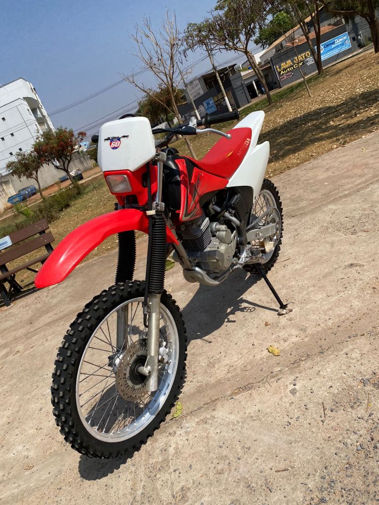 Honda CRF 230 2014/2014 - Chibiu Motos - Motos Nacionais e Importadas, Oficina Especializada, Loja de PeÃ§as, AcessÃ³rios e Boutique - Patos de Minas/MG