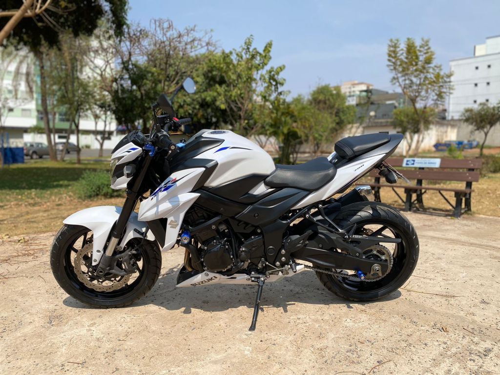 Suzuki GSX S750 A 2019/2020 - Chibiu Motos - Motos Nacionais e Importadas, Oficina Especializada, Loja de PeÃ§as, AcessÃ³rios e Boutique - Patos de Minas/MG