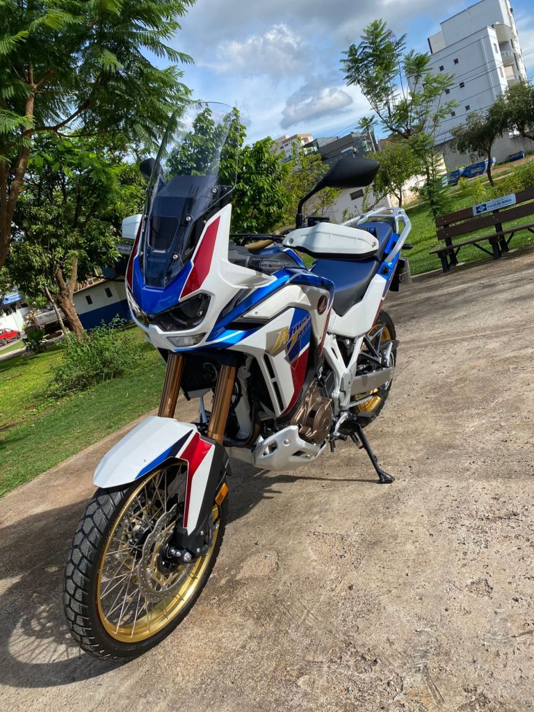 Honda AFRICA TWIN  2022/2022 - Chibiu Motos - Motos Nacionais e Importadas, Oficina Especializada, Loja de PeÃ§as, AcessÃ³rios e Boutique - Patos de Minas/MG