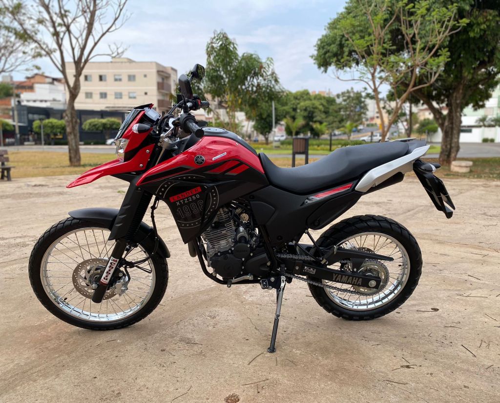 Yamaha Lander 250 2022/2023 - Chibiu Motos - Motos Nacionais e Importadas, Oficina Especializada, Loja de PeÃ§as, AcessÃ³rios e Boutique - Patos de Minas/MG