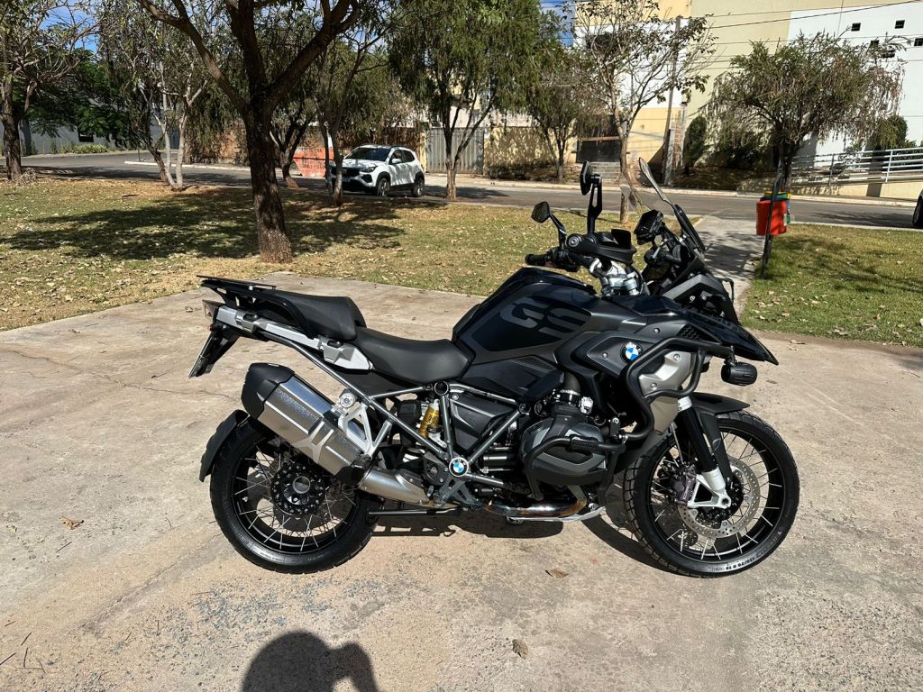 BMW R1250 GS PREMIUM  2021/2021 - Chibiu Motos - Motos Nacionais e Importadas, Oficina Especializada, Loja de PeÃ§as, AcessÃ³rios e Boutique - Patos de Minas/MG