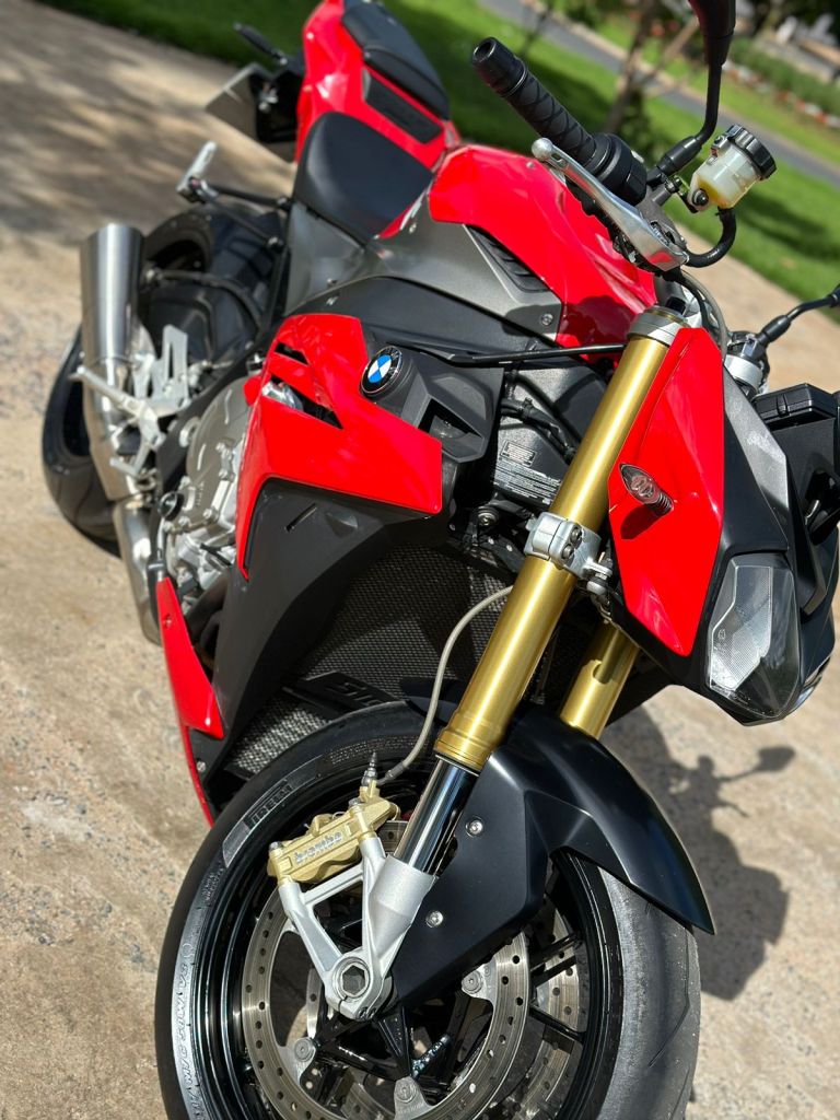 BMW S 1000 R 2015/2015 - Chibiu Motos - Motos Nacionais e Importadas, Oficina Especializada, Loja de PeÃ§as, AcessÃ³rios e Boutique - Patos de Minas/MG