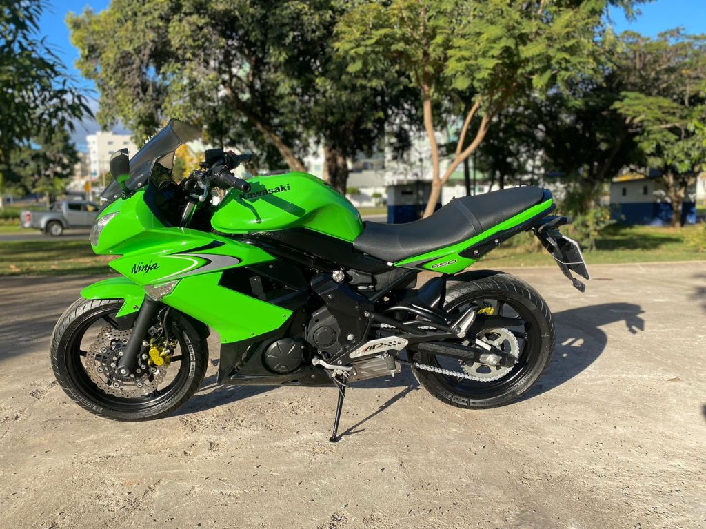 Kawasaki Ninja 650 2012/2012 - Chibiu Motos - Motos Nacionais e Importadas, Oficina Especializada, Loja de PeÃ§as, AcessÃ³rios e Boutique - Patos de Minas/MG