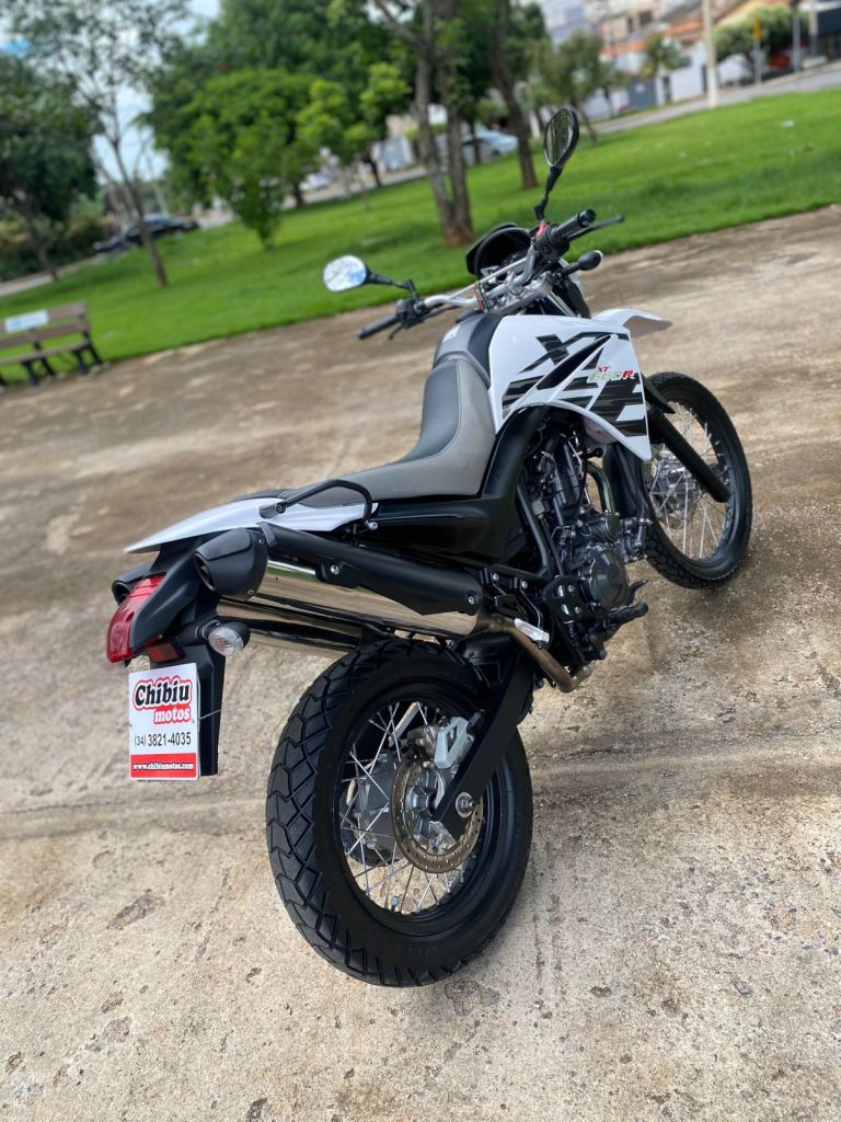 Yamaha XT 660R 2015/2016 - Chibiu Motos - Motos Nacionais e Importadas, Oficina Especializada, Loja de PeÃ§as, AcessÃ³rios e Boutique - Patos de Minas/MG