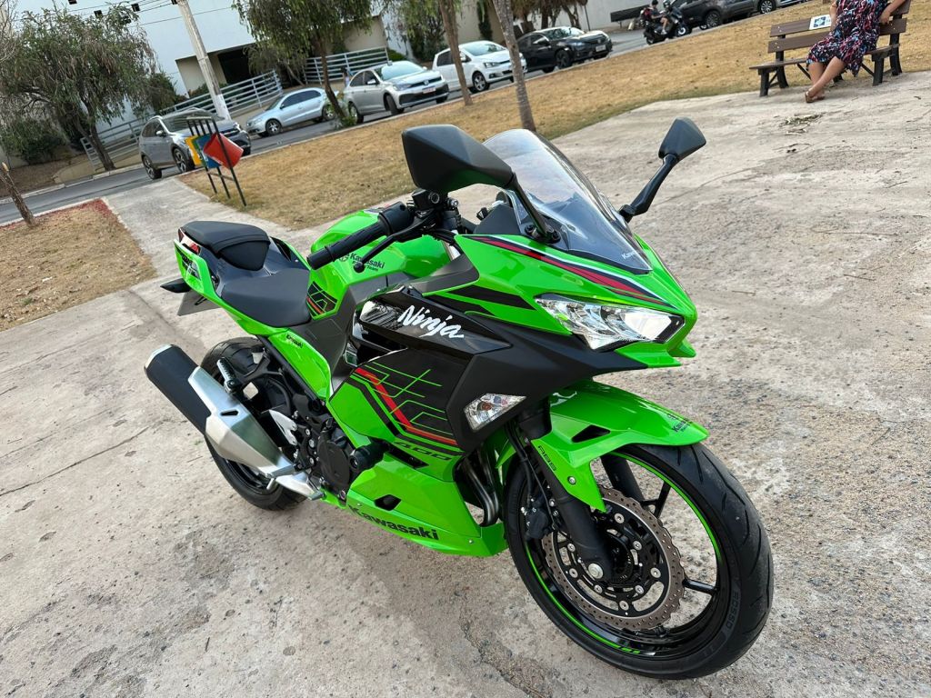 Kawasaki NINJA 400 ABS 2023/2023 - Chibiu Motos - Motos Nacionais e Importadas, Oficina Especializada, Loja de PeÃ§as, AcessÃ³rios e Boutique - Patos de Minas/MG