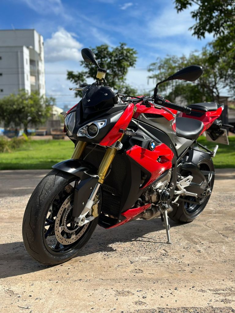 BMW S 1000 R 2015/2015 - Chibiu Motos - Motos Nacionais e Importadas, Oficina Especializada, Loja de PeÃ§as, AcessÃ³rios e Boutique - Patos de Minas/MG