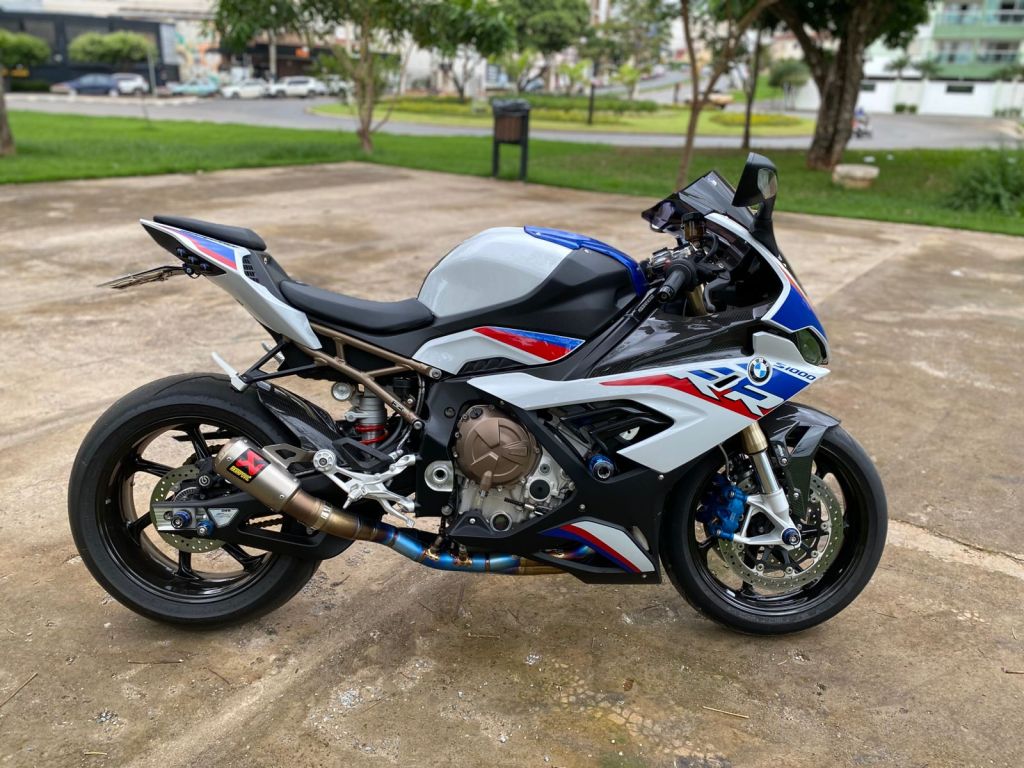 BMW S 1000 RR 2022/2022 - Chibiu Motos - Motos Nacionais e Importadas, Oficina Especializada, Loja de PeÃ§as, AcessÃ³rios e Boutique - Patos de Minas/MG