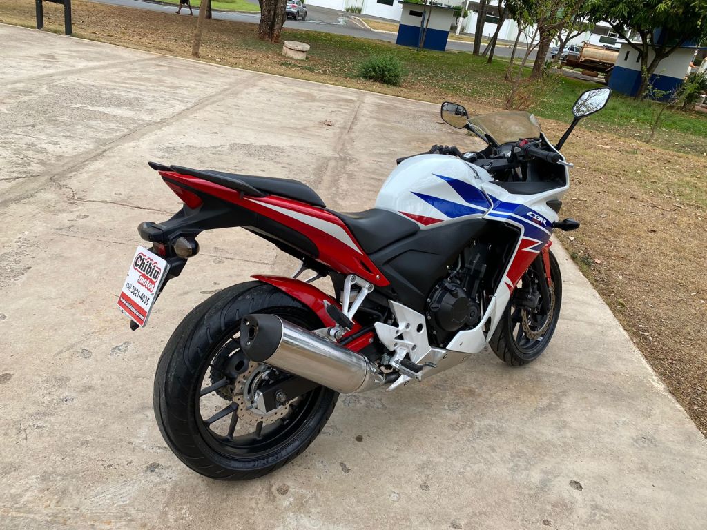 Honda CBR 500 R 2015/2015 - Chibiu Motos - Motos Nacionais e Importadas, Oficina Especializada, Loja de PeÃ§as, AcessÃ³rios e Boutique - Patos de Minas/MG