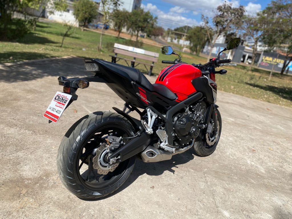 Honda CB 650 F  2018/2018 - Chibiu Motos - Motos Nacionais e Importadas, Oficina Especializada, Loja de PeÃ§as, AcessÃ³rios e Boutique - Patos de Minas/MG