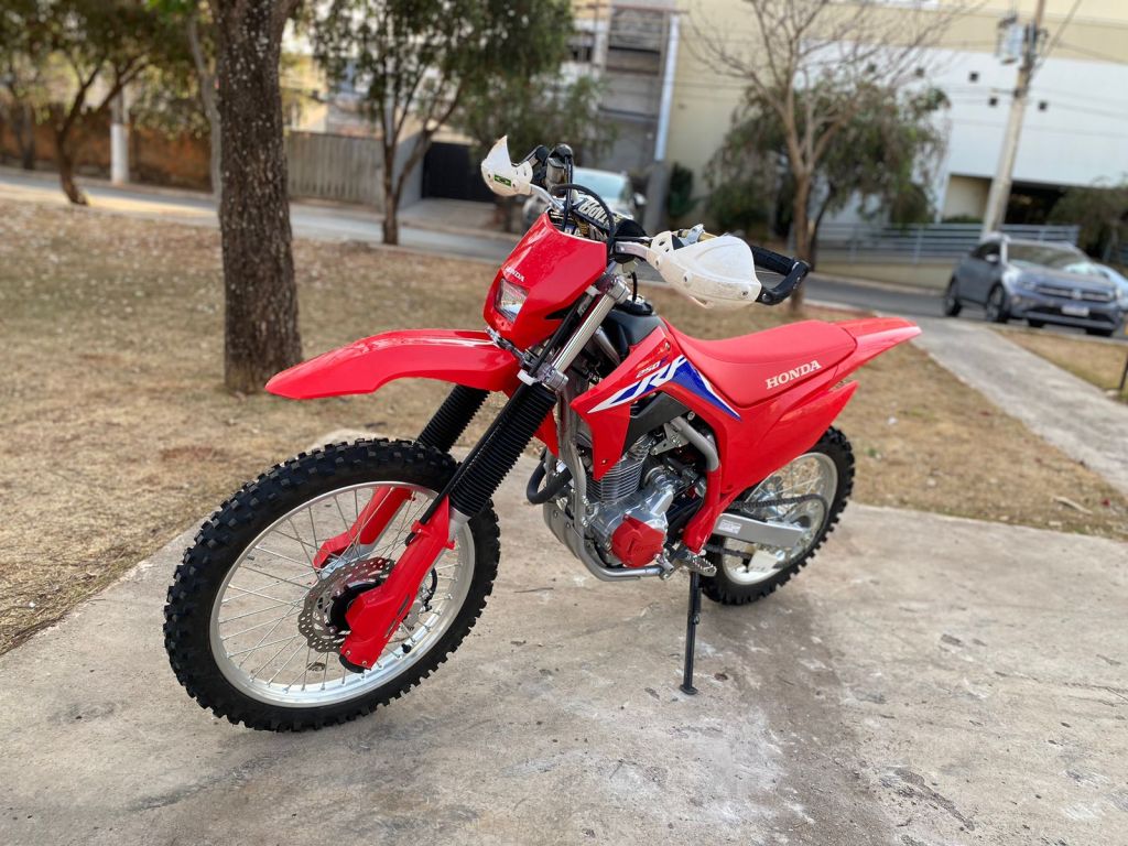 Honda CRF 250 2024/2024 - Chibiu Motos - Motos Nacionais e Importadas, Oficina Especializada, Loja de PeÃ§as, AcessÃ³rios e Boutique - Patos de Minas/MG